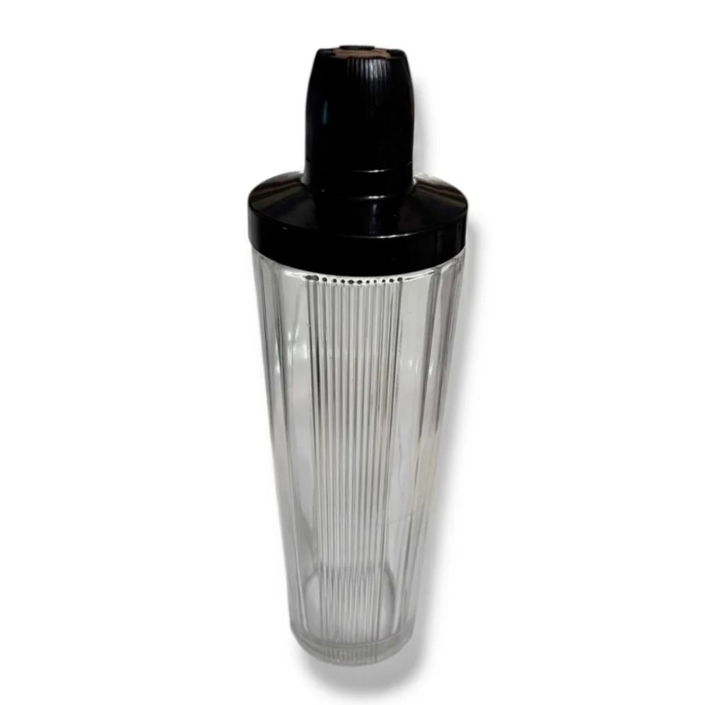 OWENS-ILLINOIS GLASS Glass Martini Shaker with Black Bakelite Lid 1930s VINTAGE
